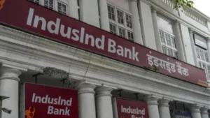 IndusInd Bank crisis news in hindi