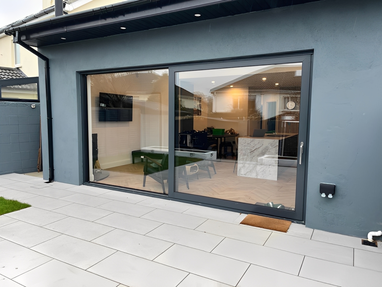 Lift & Sliding Doors