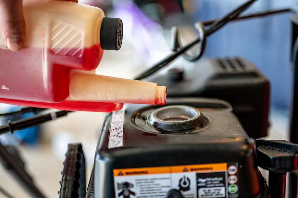 lawn mower engine oil